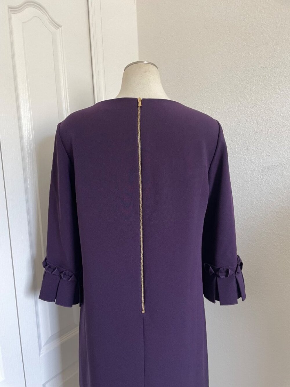 Tahari ASL Embellished Neck Stretch Crepe Mini Dress Pleated Bell Sleeves 10 - Picture 9 of 13